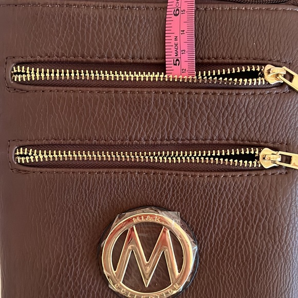 NWT - MKF - Mia K. Collection, Crossbody Purse - Picture 8 of 11